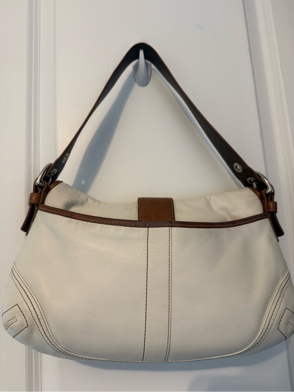 Coach SoHo flap Leather Shoulder Bag with Matching Wallet - Picture 3 of 11